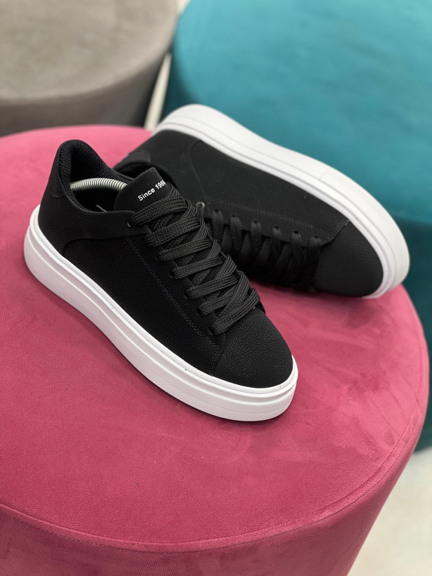 کتونی زارا 3 شیکاکو